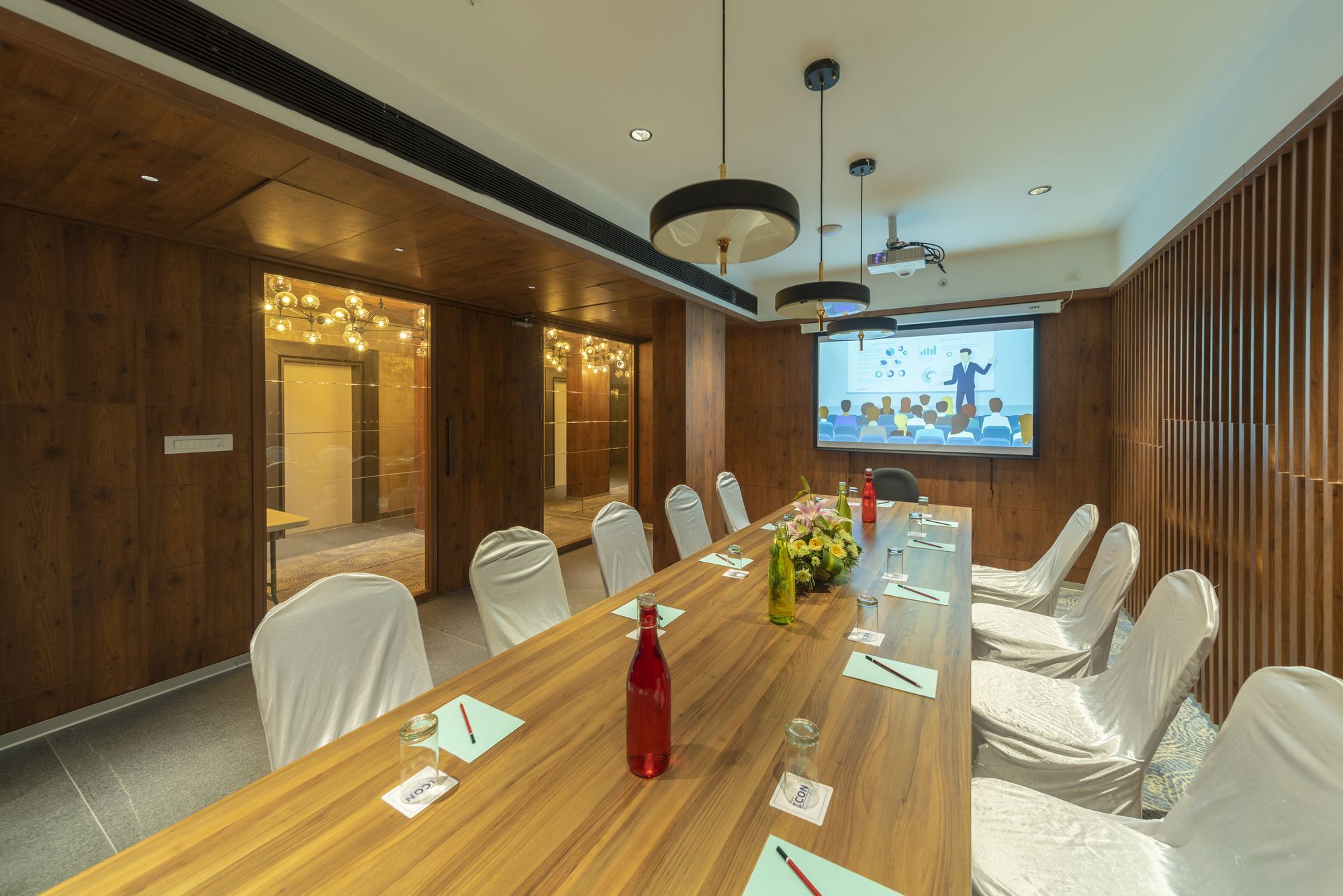 Bhagini Icon Domlur Hotel Bangalore Buitenkant foto